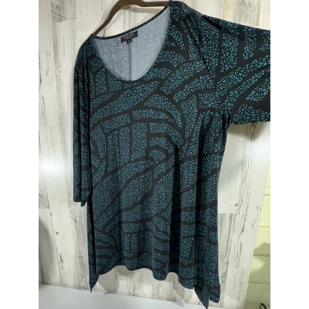Arna York Tunic Blouse Size 30 32 Black Teal Leopard Slinky Handkerchief Hem - Picture 8 of 9